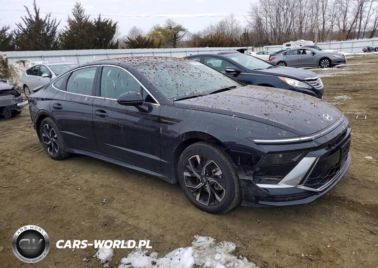 2025 Hyundai Sonata Sel VIN:KMHL64JA1SA515432 - 4