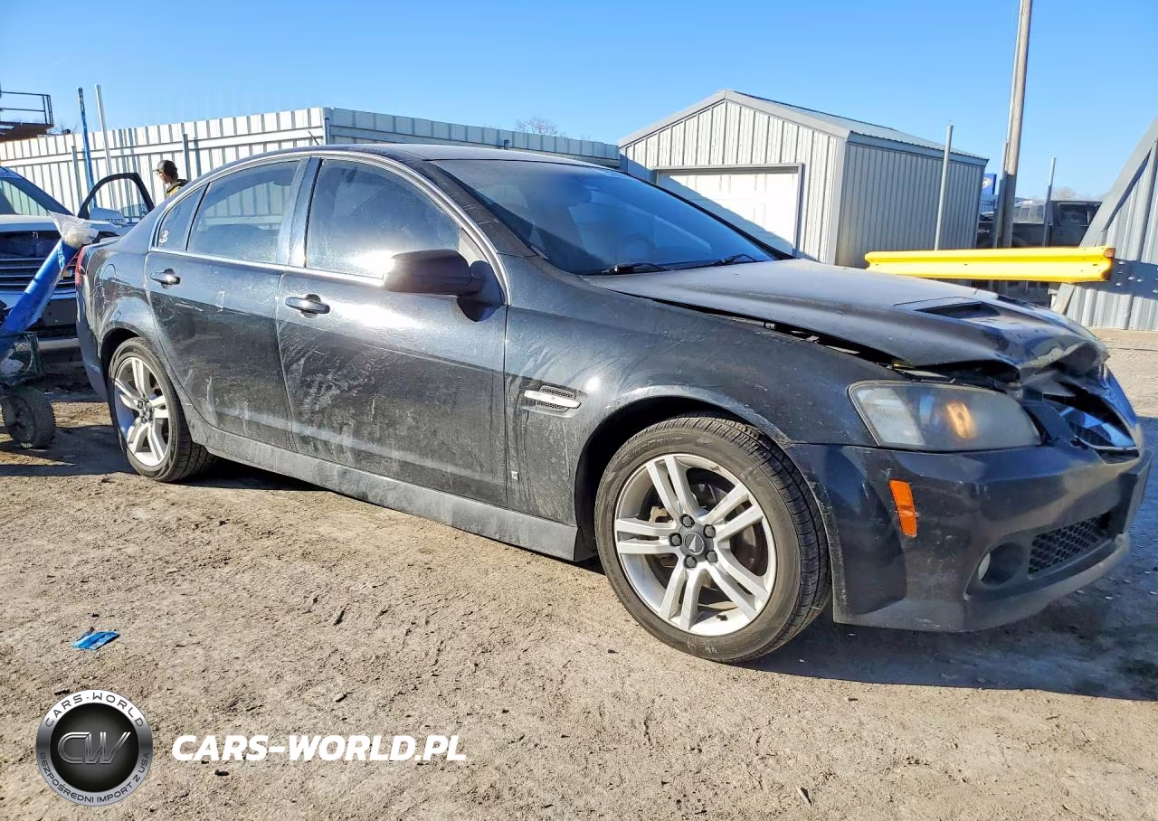 2009 Pontiac G8 VIN:6G2ER57769L182737 - 4