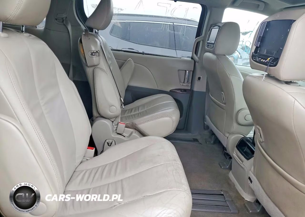 2013 Toyota Sienna VIN:5TDYK3DC2DS292160 - 10