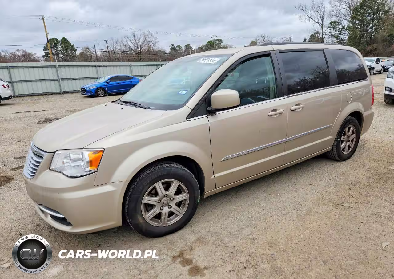2012 Chrysler Town & Country Touring