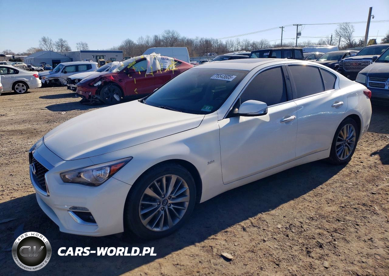 2018 Infiniti Q50 Luxe
