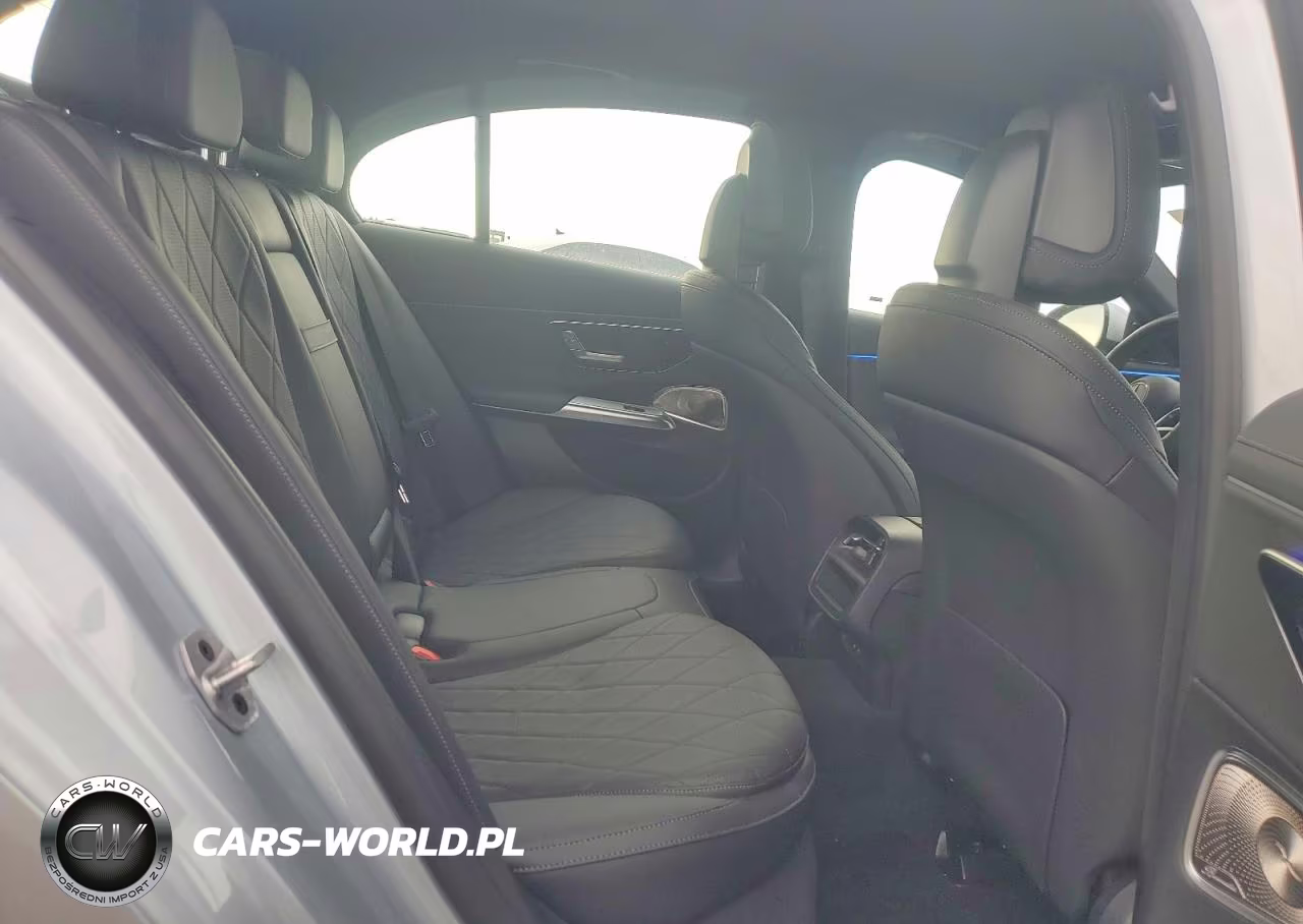 2025 Mercedes-Benz E 350 4Matic VIN:W1KLF4HB3SA093849 - 10