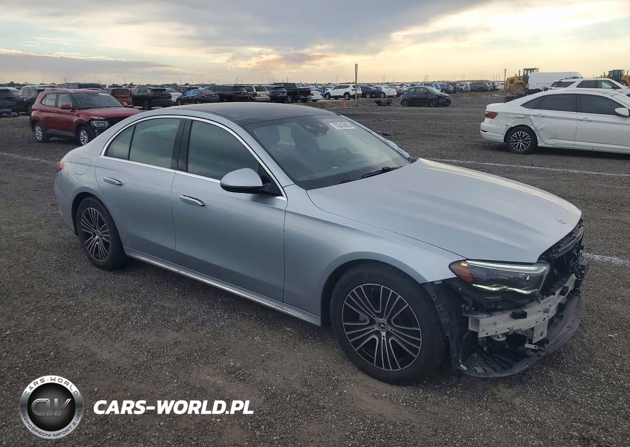 2025 Mercedes-Benz E 350 4Matic VIN:W1KLF4HB3SA093849 - 4