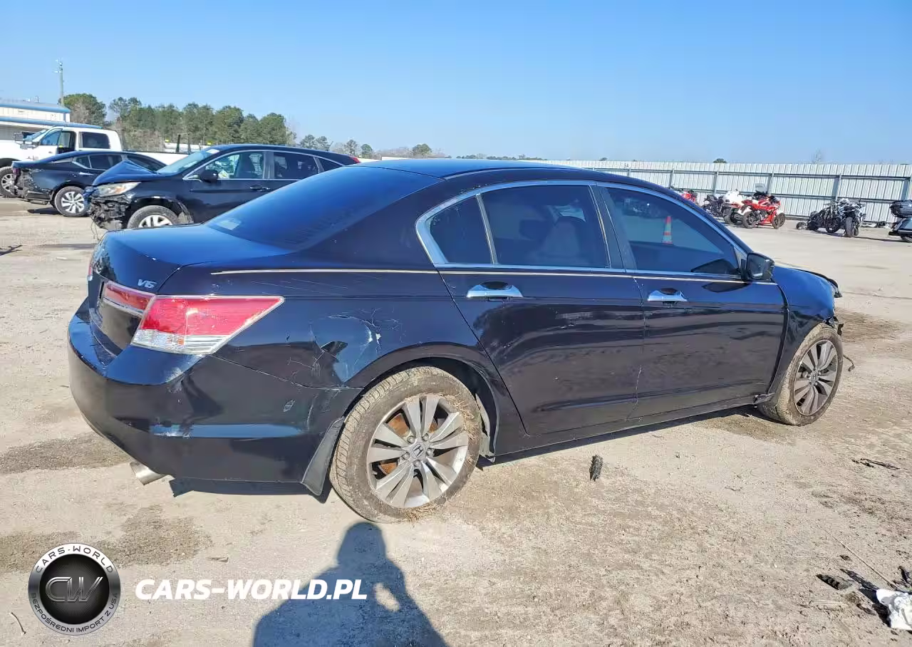 2012 Honda Accord Ex VIN:1HGCP3F70CA026645 - 3
