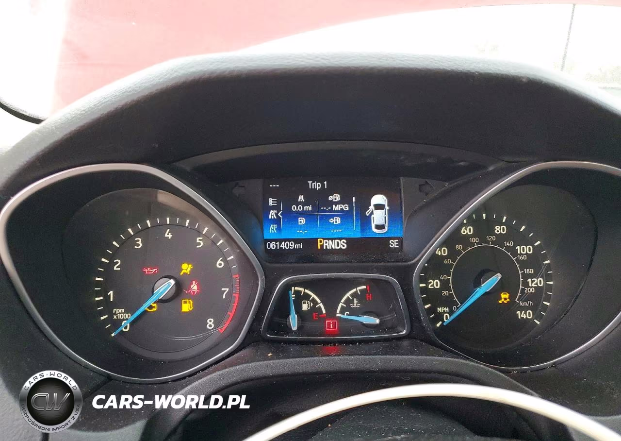 2016 Ford Focus Se VIN:1FADP3F23GL342824 - 9