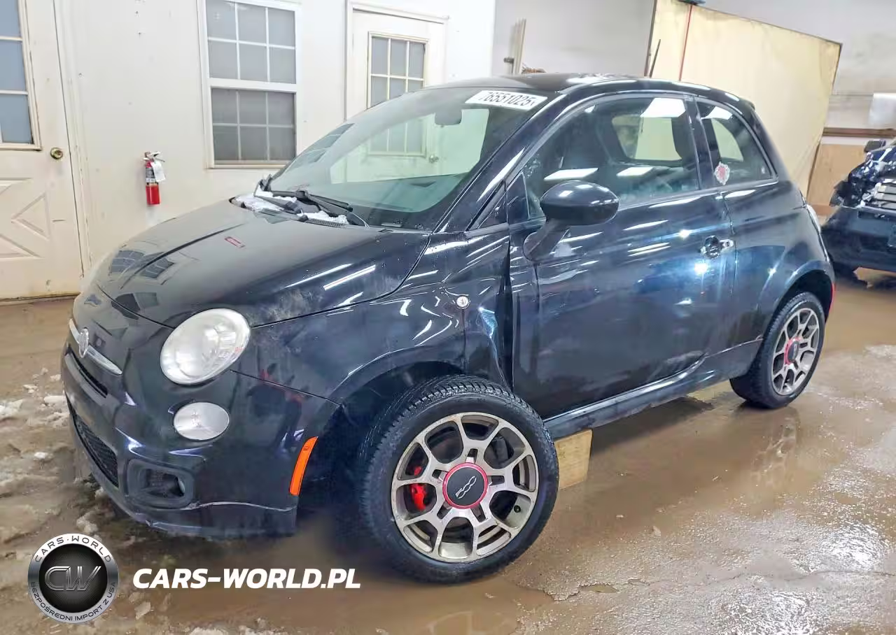 2015 Fiat 500 Sport
