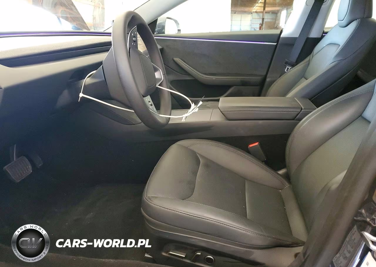 2025 Tesla Model 3 VIN:5YJ3E1EBXSF055168 - 7