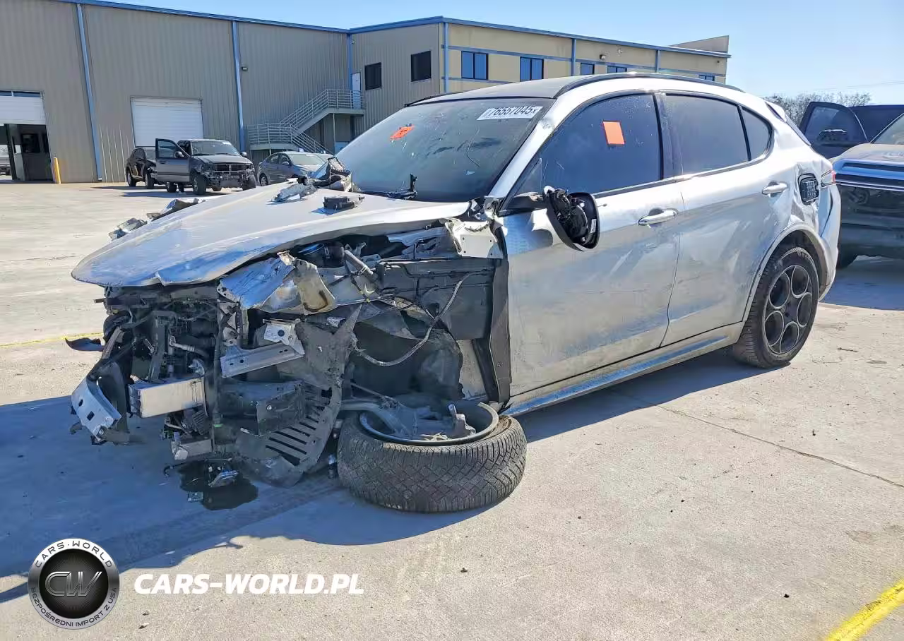 Główne zdjęcie 2020 Alfa Romeo Stelvio