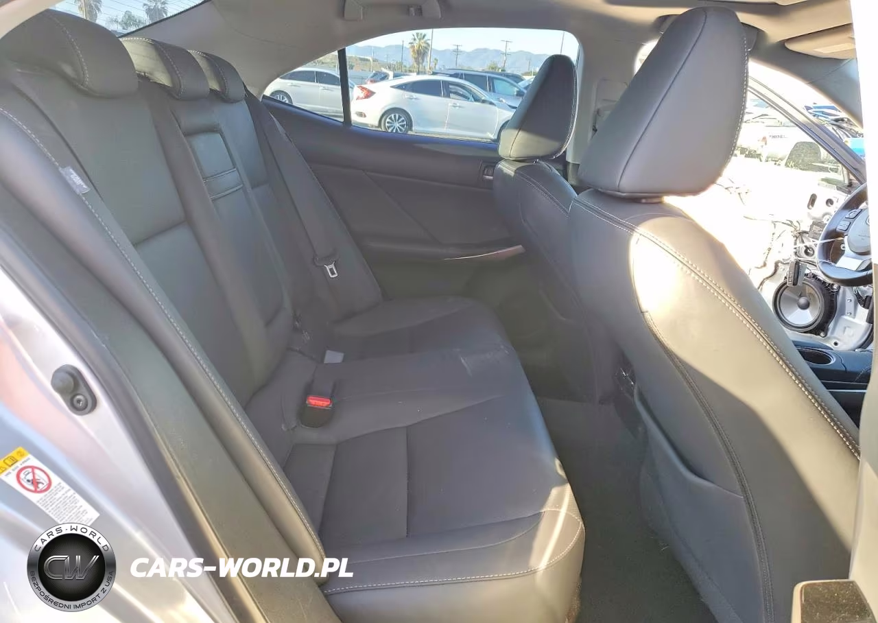 2018 Lexus Is 300 VIN:JTHBA1D26J5073822 - 10