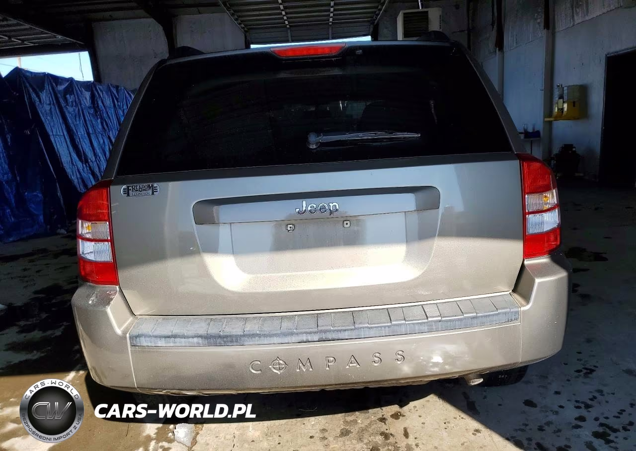 2010 Jeep Compass VIN:1J8FT47W07D204313 - 6
