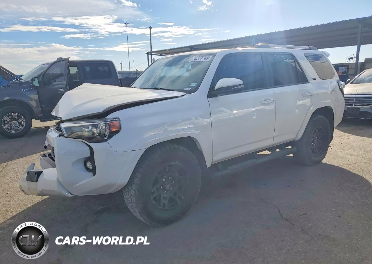 2022 Toyota 4Runner Sr5 – zdjęcie 1 z 13