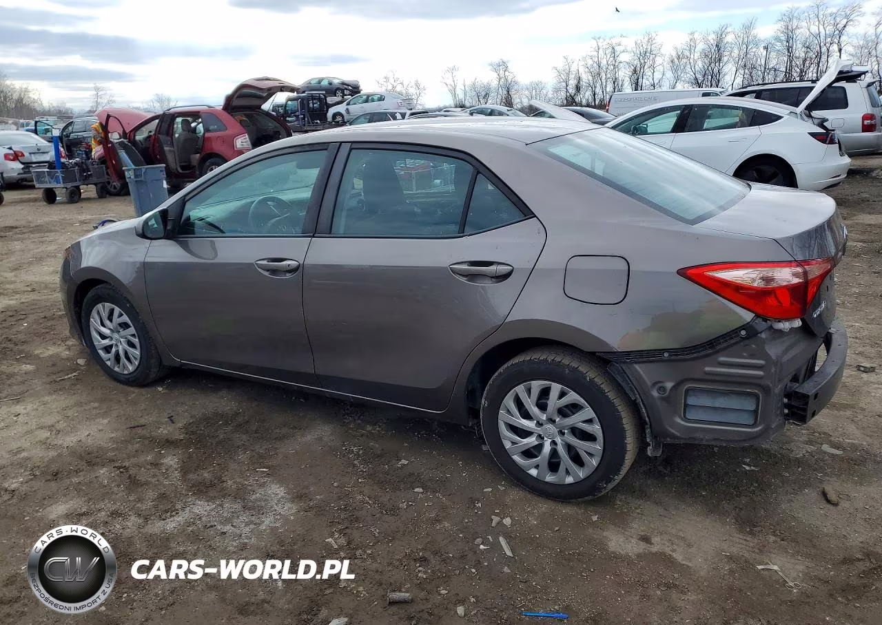 2019 Toyota Corolla Le VIN:2T1BURHE2KC235753 - 2