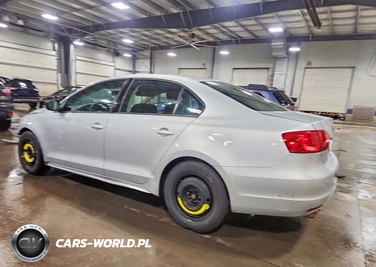 2013 Volkswagen Jetta Base VIN:3VW2K7AJ4DM228540 - 2