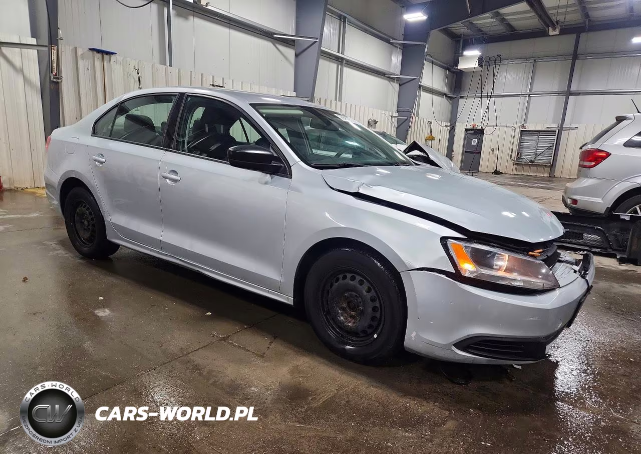 2013 Volkswagen Jetta Base VIN:3VW2K7AJ4DM228540 - 4