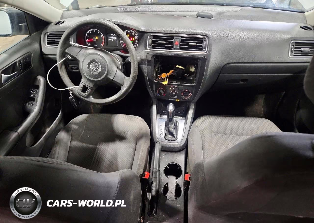 2013 Volkswagen Jetta Base VIN:3VW2K7AJ4DM228540 - 8