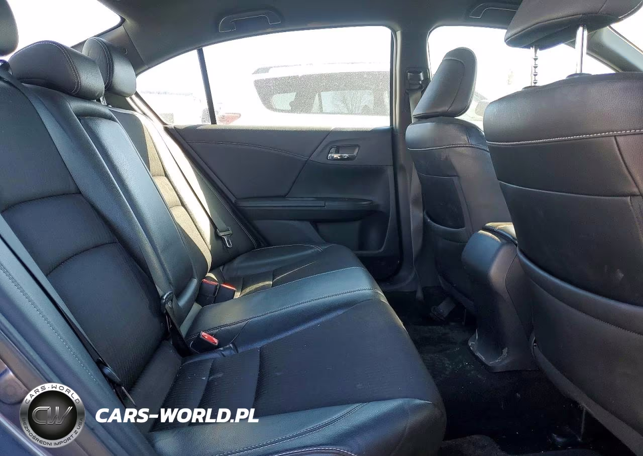 2016 Honda Accord Sport VIN:1HGCR2F50GA115995 - 10