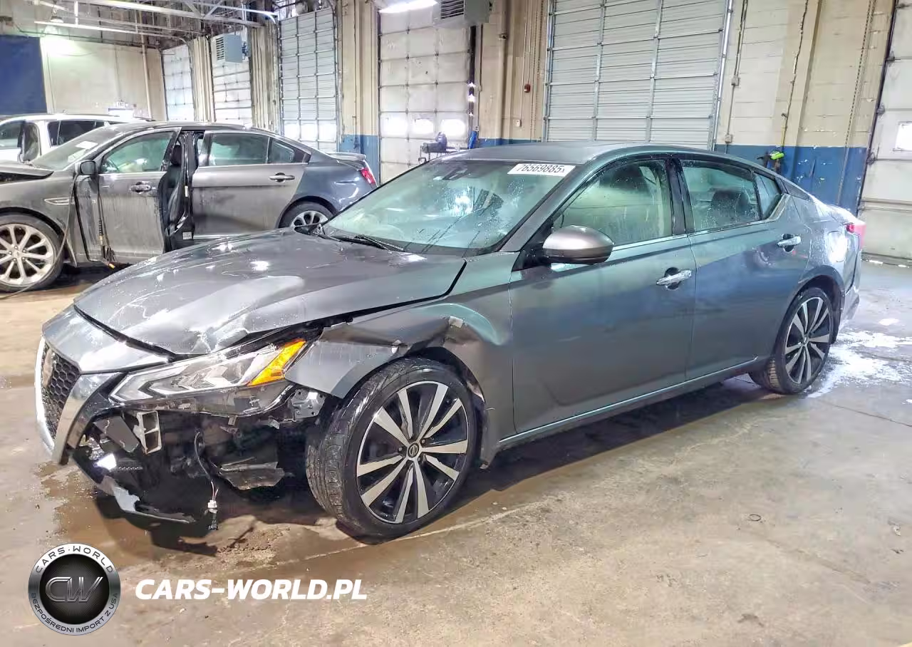 2020 Nissan Altima 2.5 Platinum