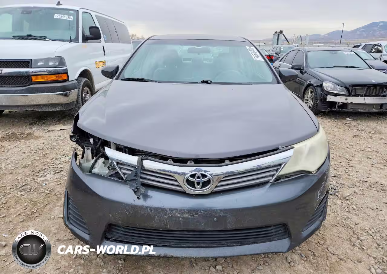2014 Toyota Camry L VIN:4T1BF1FK2EU871581 - 5