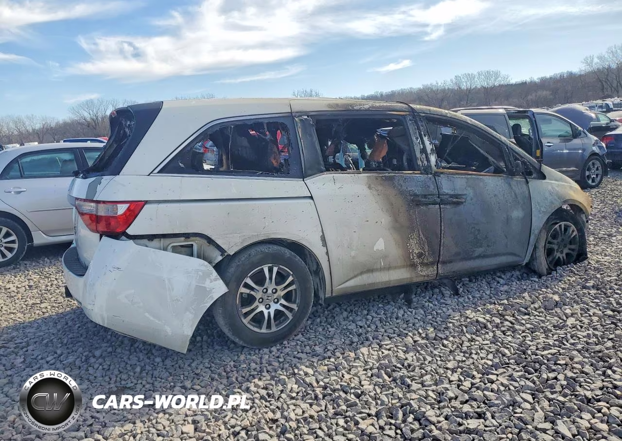 2012 Honda Odyssey Ex VIN:5FNRL5H60CB047586 - 3