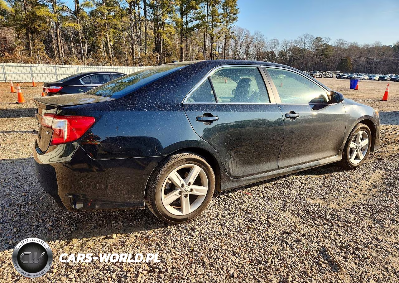 2013 Toyota Camry Se VIN:4T1BF1FK0DU246854 - 3