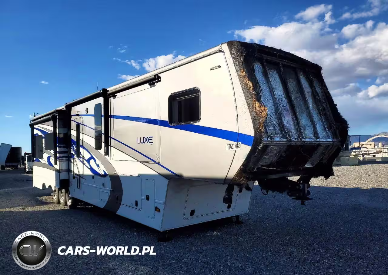 2023 Luxe Elite 44Fl