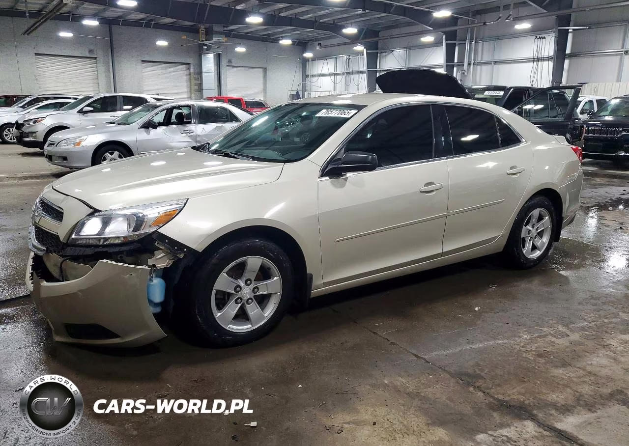 2013 Chevrolet Malibu Ls VIN:1G11B5SA0DF267281 - 1