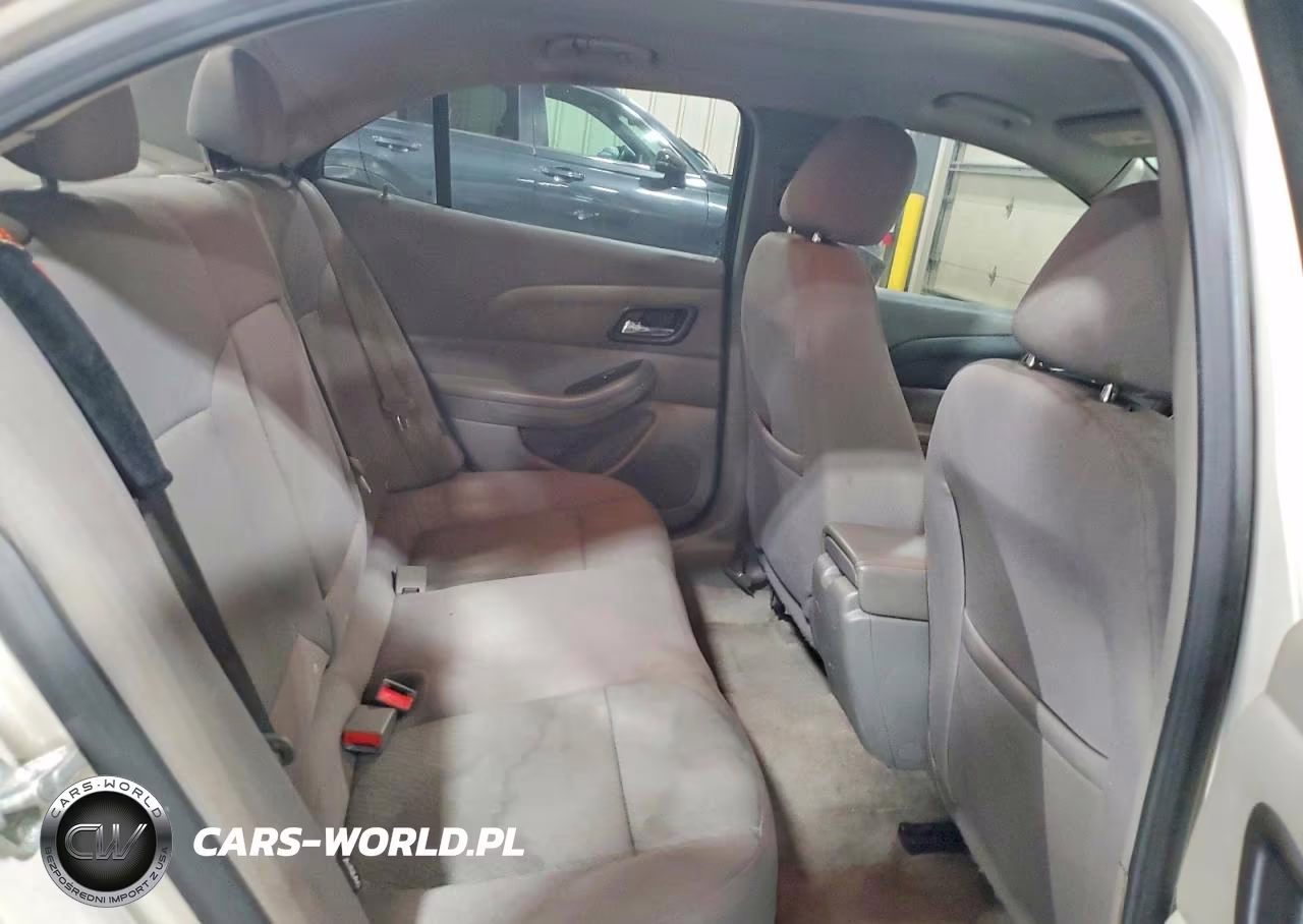 2013 Chevrolet Malibu Ls VIN:1G11B5SA0DF267281 - 10
