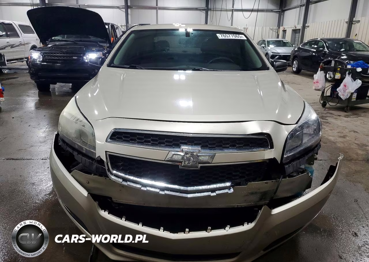 2013 Chevrolet Malibu Ls VIN:1G11B5SA0DF267281 - 5
