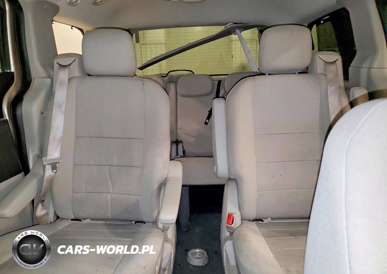 2008 Dodge Grand Caravan Sxt VIN:2D8HN54P58R145658 - 10