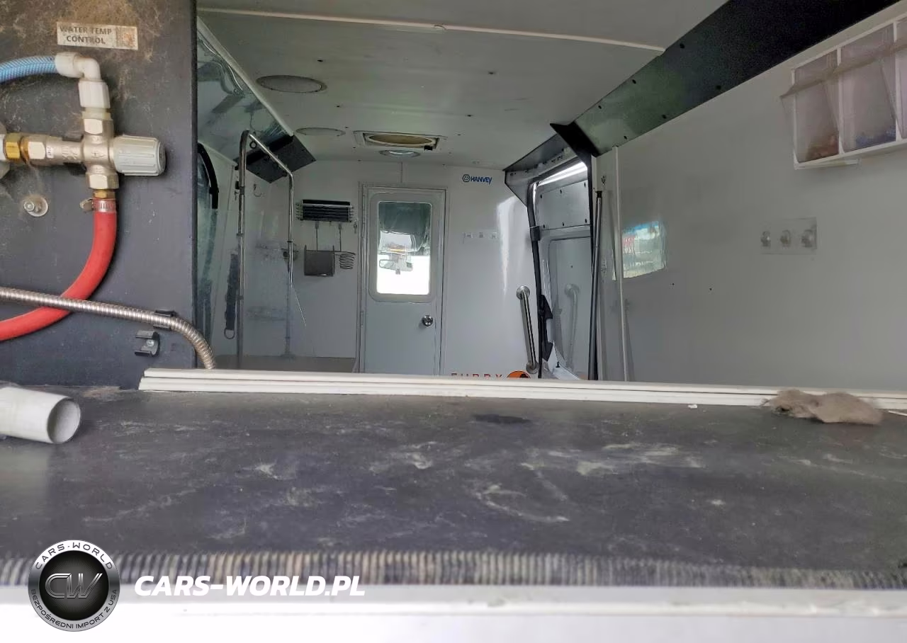2022 Mercedes-Benz Sprinter 3500 VIN:W1Y8EC3Y9NT083324 - 10