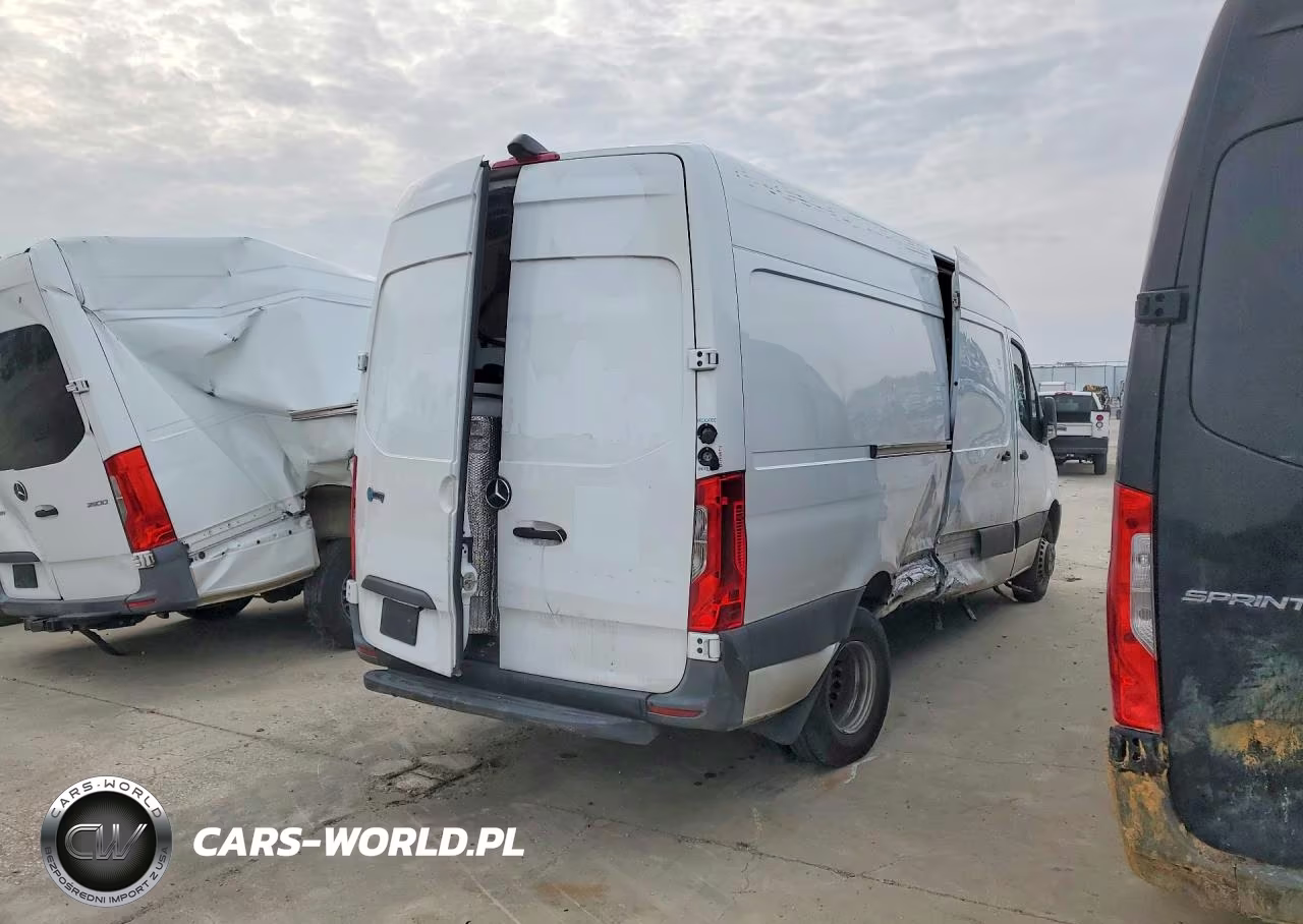 2022 Mercedes-Benz Sprinter 3500 VIN:W1Y8EC3Y9NT083324 - 3
