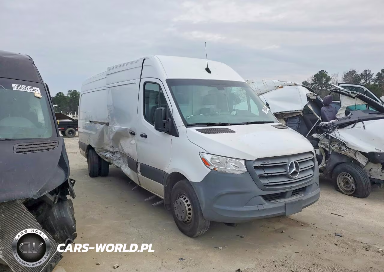 2022 Mercedes-Benz Sprinter 3500 VIN:W1Y8EC3Y9NT083324 - 4