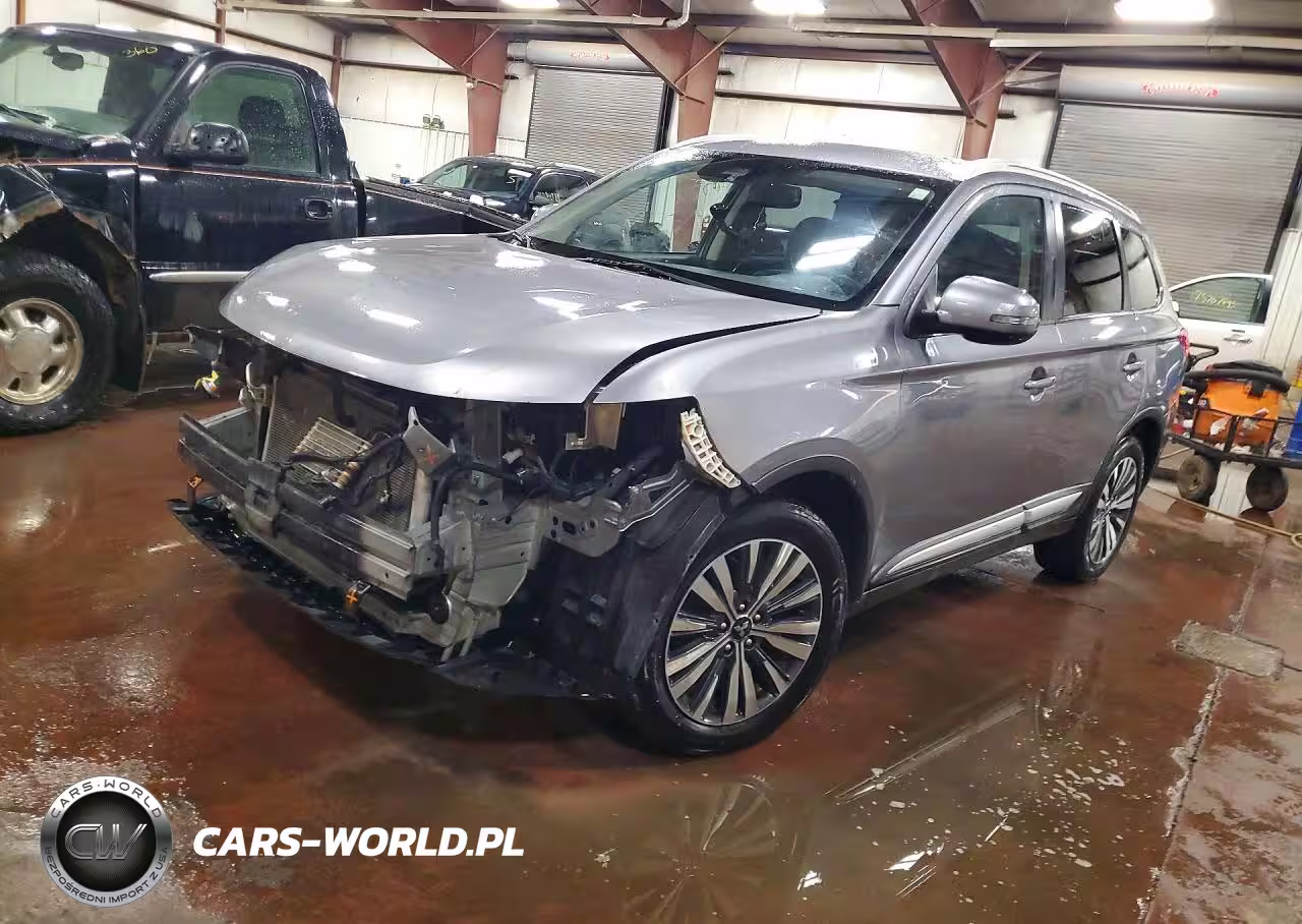 2020 Mitsubishi Outlander Se