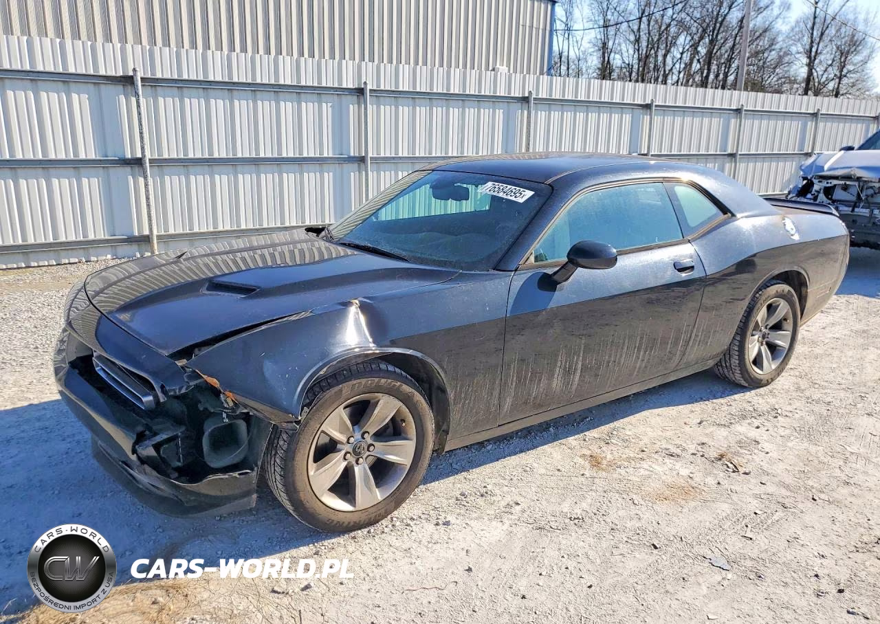 2015 Dodge Challenger Sxt