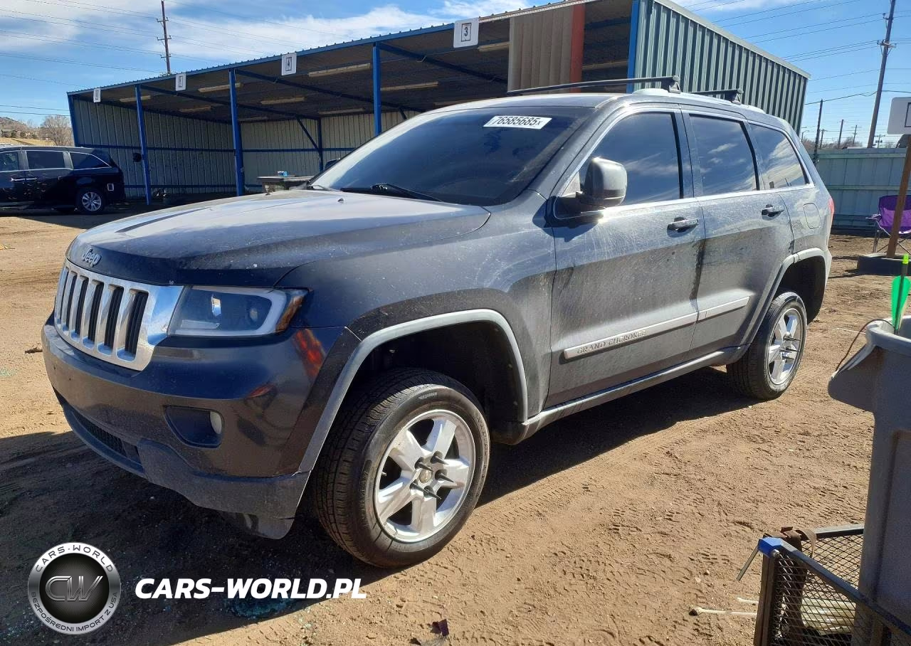 2011 Jeep Grand Cherokee Laredo VIN:1J4RR4GG9BC585888 - 1
