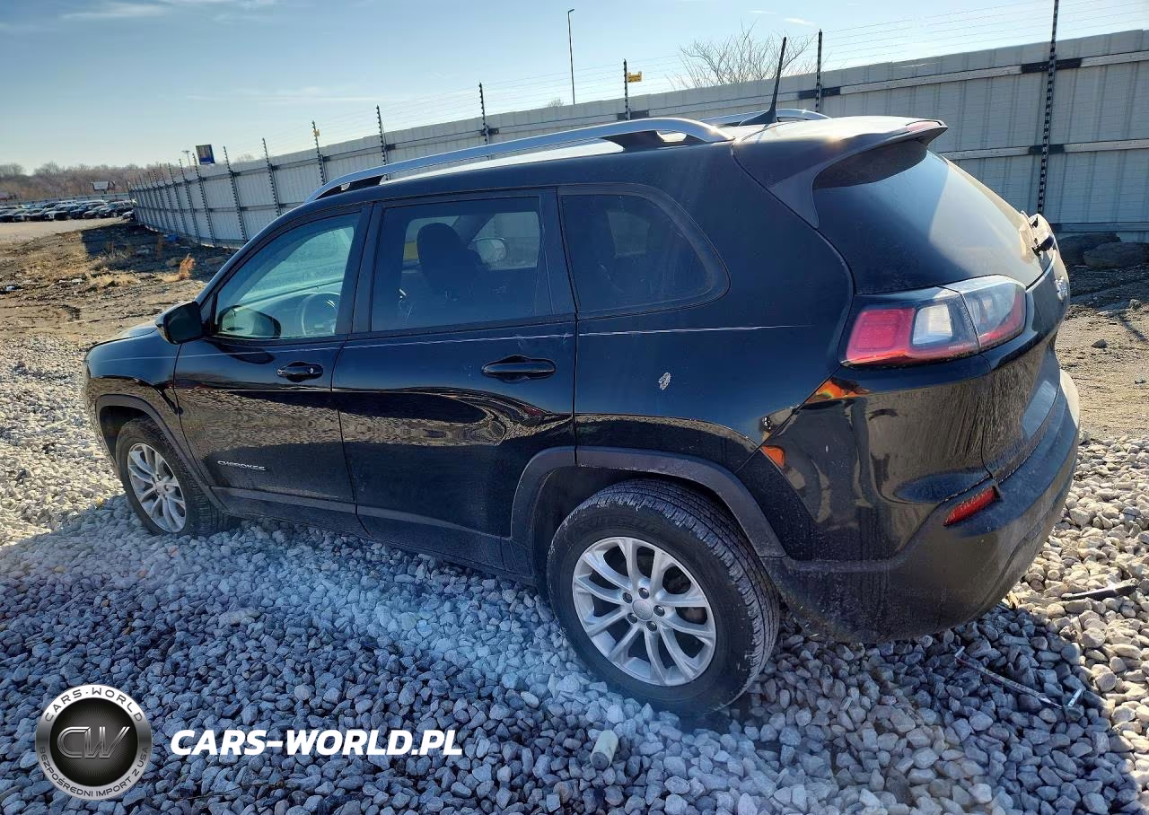 2020 Jeep Cherokee Latitude VIN:1C4PJLCB0LD641947 - 2