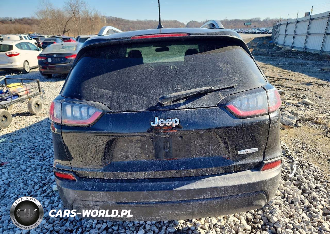 2020 Jeep Cherokee Latitude VIN:1C4PJLCB0LD641947 - 6