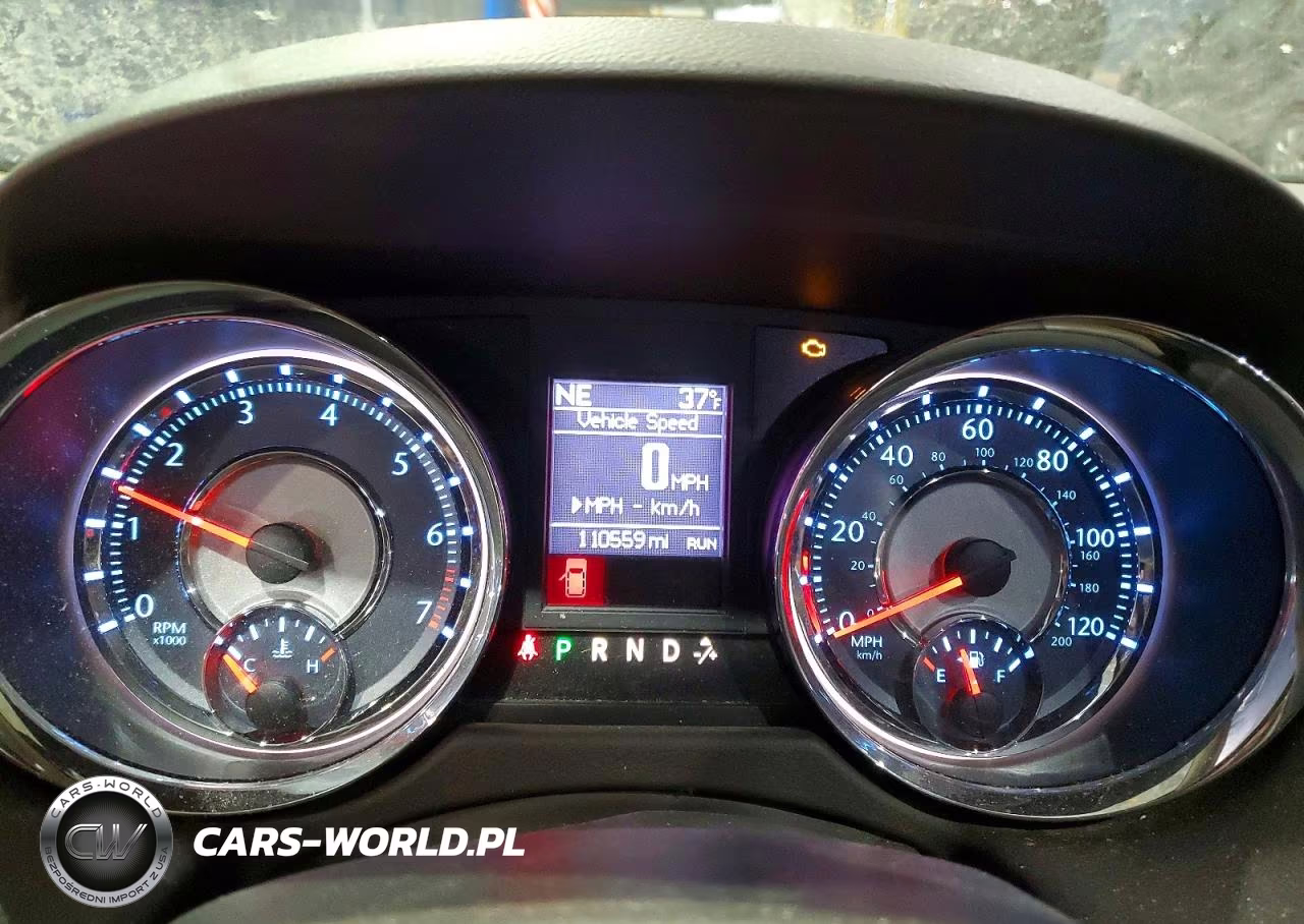 2014 Chrysler Town & Country Touring VIN:2C4RC1BG3ER423666 - 9
