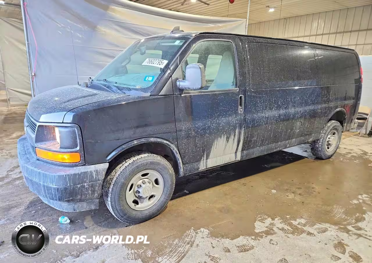 2017 Chev Express G2500