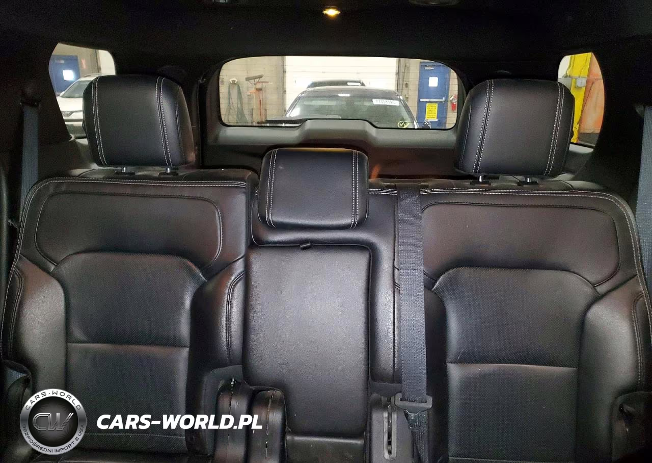 2017 Ford Explorer Limited VIN:1FM5K8F87HGB82080 - 10