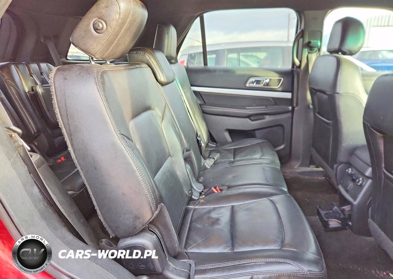 2016 Ford Explorer Xlt VIN:1FM5K8D83GGC40574 - 11