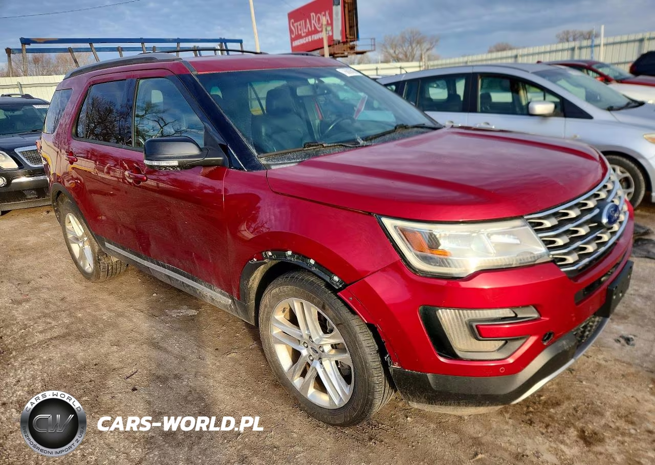 2016 Ford Explorer Xlt VIN:1FM5K8D83GGC40574 - 4
