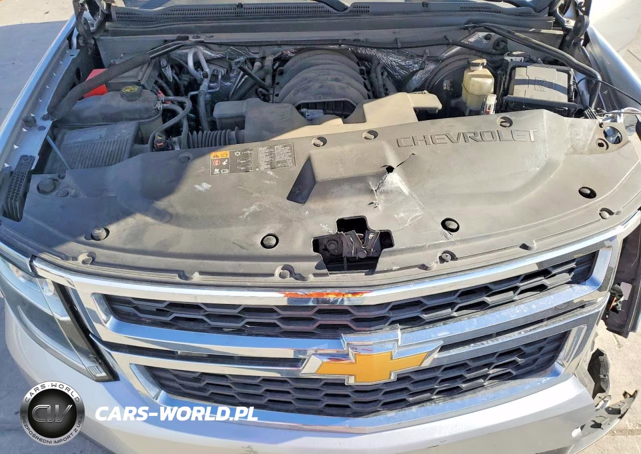 2016 Chevrolet Suburban C1500 Ls VIN:1GNSCGEC7GR200365 - 11
