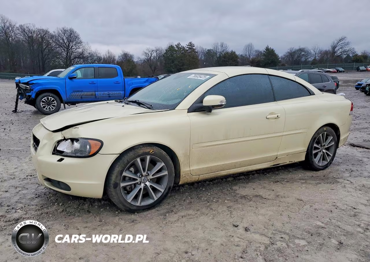 2010 Volvo C70 T5