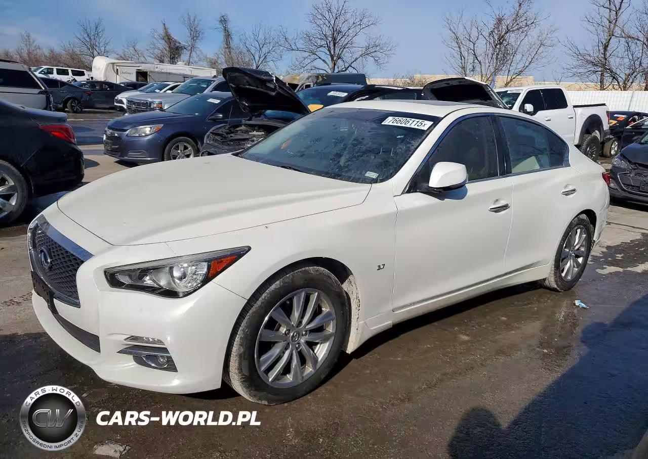 2014 Infiniti Q50 Base