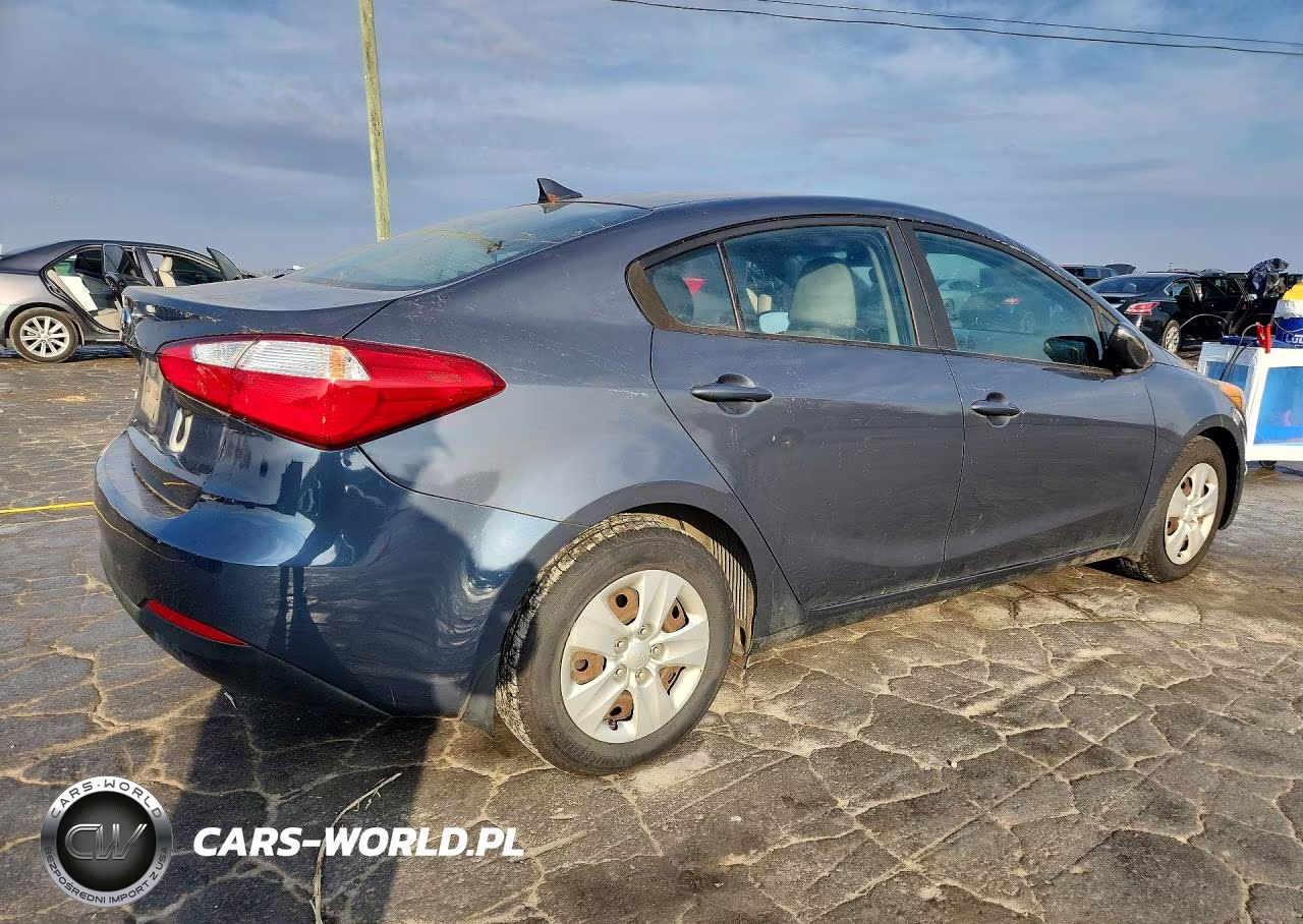 2016 Kia Forte Lx VIN:KNAFX4A65G5605948 - 3