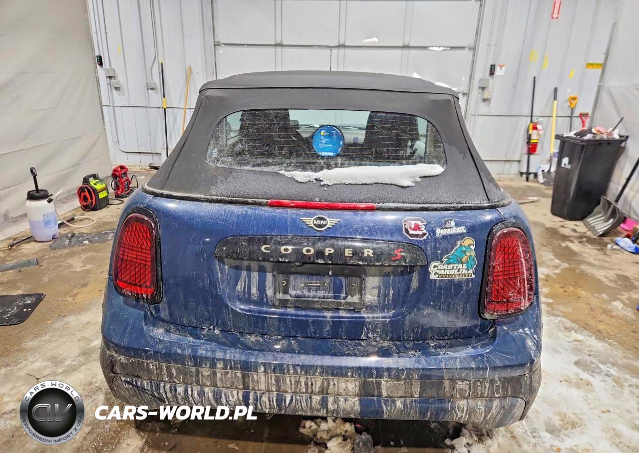 2025 Mini Cooper S VIN:WMW23GX09S2X48586 - 6
