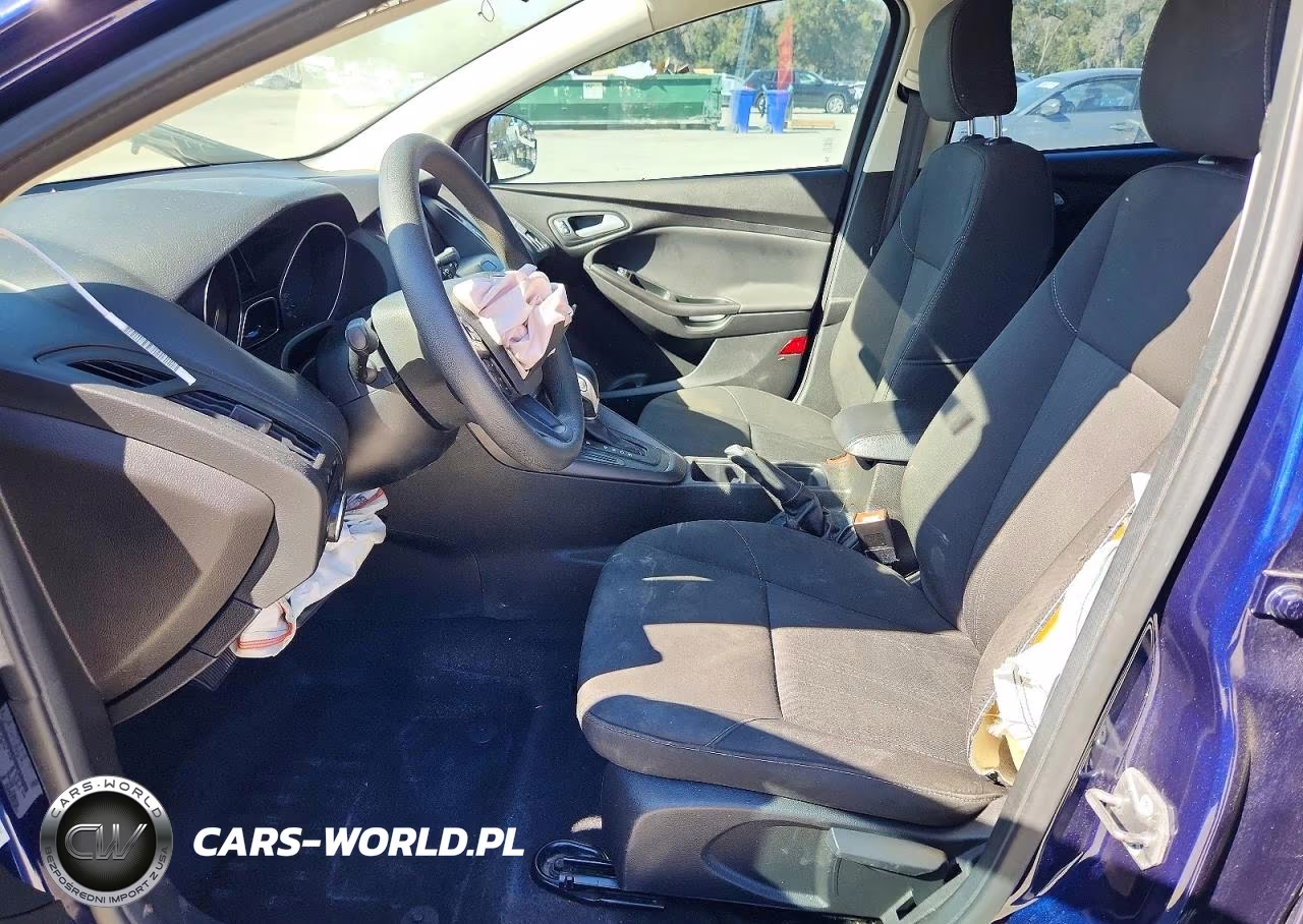 2017 Ford Focus Sel VIN:1FADP3H28HL322972 - 7