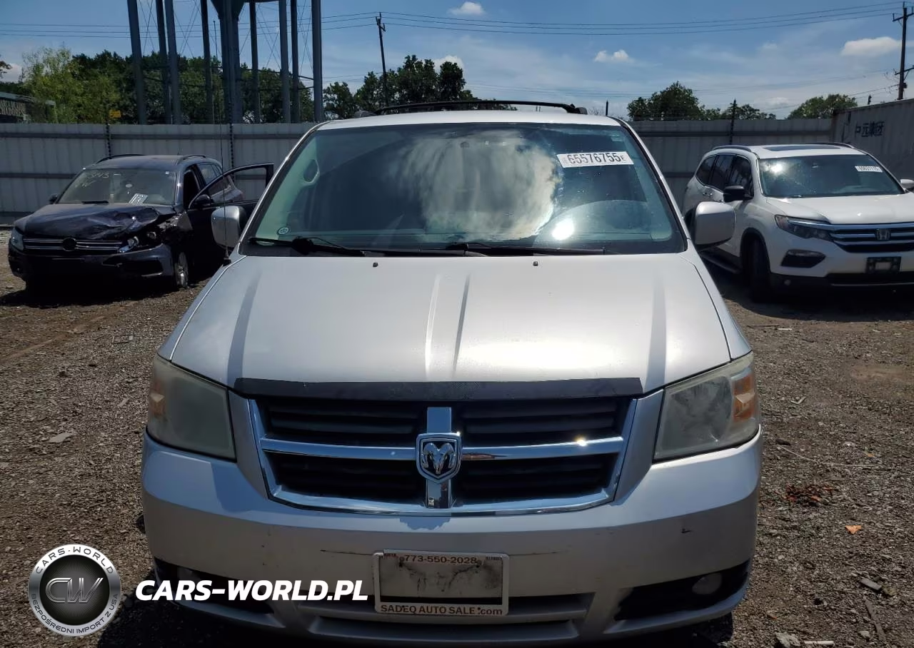 2010 Dodge Grand Caravan Sxt VIN:2D4RN5D16AR209861 - 5