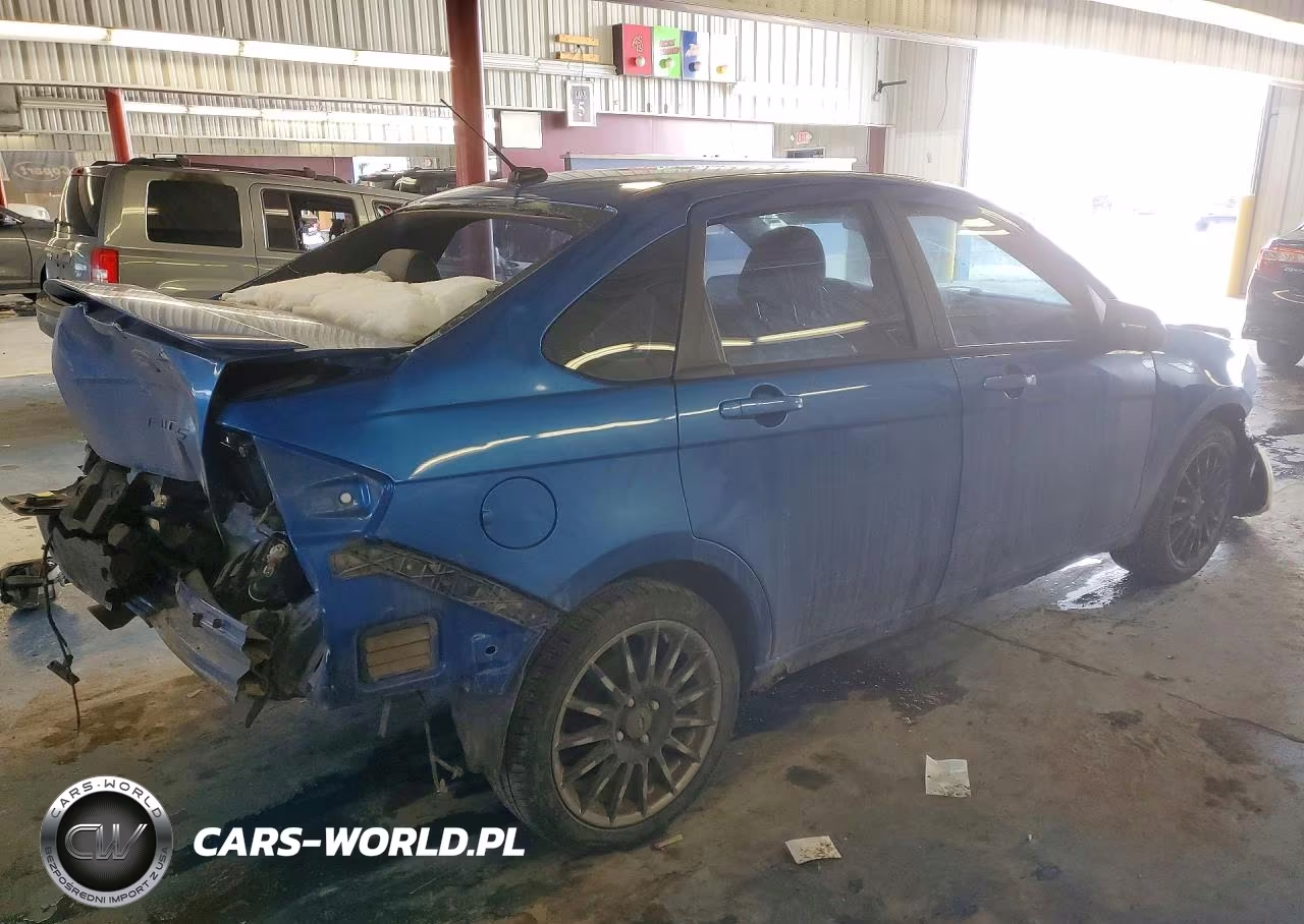 2010 Ford Focus Ses VIN:1FAHP3GN3AW252878 - 3